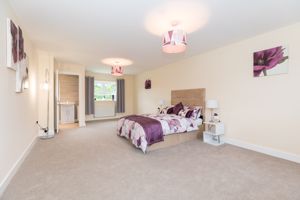 Bed- click for photo gallery